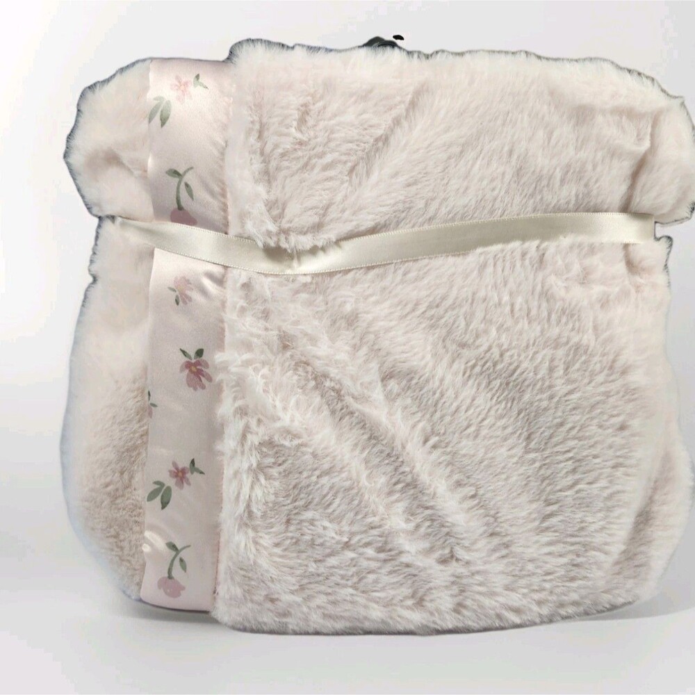 Modern Moments by Gerber Baby Blanket Satin Trim Floral Rose Light Pink Plush - Picture 4 of 6